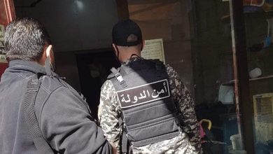 Photo of الاقتصاد وأمن الدولة بجولة على مؤسسات بيع مواد غذائية ومحطات وقود (صور)