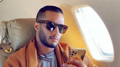Photo of محمد رمضان والمضيفة “الحنونة” في الطائرة الخاصة… الفيديو الّذي أغضب روّاد الانترنت
