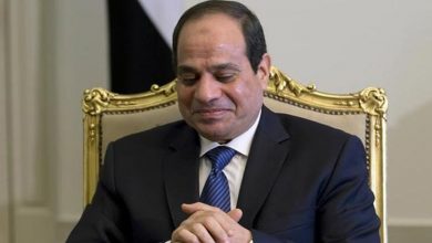 Photo of السيسي يشيد بالعملية “الناجحة” لانهاء أزمة السفينة الجانحة في قناة السويس