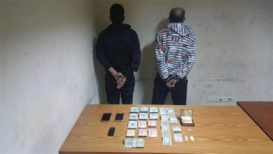 Photo of بالجرم المشهود… إلقاء القبض على مروّج مخدّرات وزبونه!