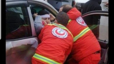 Photo of 4 جرحى بينهم طفلان في حادث سير