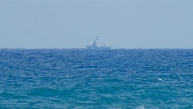 Photo of سوريا تقضم بحر لبنان… ووزير الخارجية: “مبالغات”