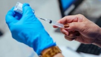 Photo of لماذا يرفض البعض تلقي لقاح كورونا؟ وماذا يقول العلم؟