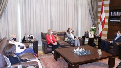 Photo of الحريري بحث مع 4 سفراء الاوضاع في لبنان والمنطقة
