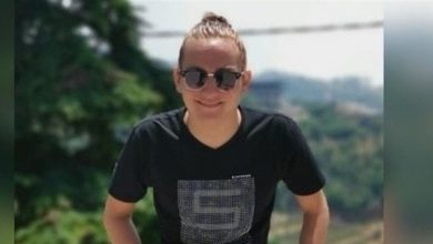 Photo of فاجعة تهزّ الأشرفية.. صخرة في البحر تقتل “جو” ابن الـ19 عاماً (صورة)