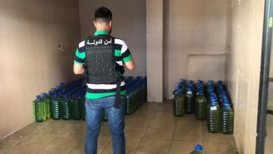 Photo of في برج البراجنة…ضبط مجموعة من غالونات البنزين عددها يفوق الـ100!
