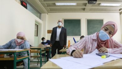 Photo of امتحانات الثانويّة العامّة: أسئلة «الكلّ ينجح» والكاميرات (غير) شغّالة
