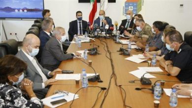 Photo of وزير الصحة يُعلن عن قرار متعلّق بآلية تحديد سقوف أرباح المستلزمات الطبية.. وهذا ما قاله عن الدواء