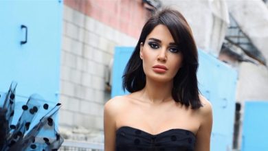 Photo of اصطدم رأسها بقوة أثناء مشهد.. سيرين عبد النور ترفض وقف التصوير وتُكمل رغم الاصابة