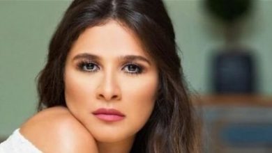 Photo of طبيب يُفشي أسرار ما جرى مع ياسمين عبد العزيز في غرفة العمليات