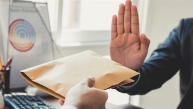 Photo of توجيه تهمة فساد إلى وزيرة فرنسية سابقة عربية الأصل.. وما علاقة غصن؟