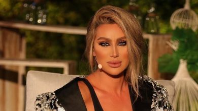Photo of مايا دياب غاضبة مما رأته في جنازة دلال عبد العزيز.. بمن إستنجدت؟