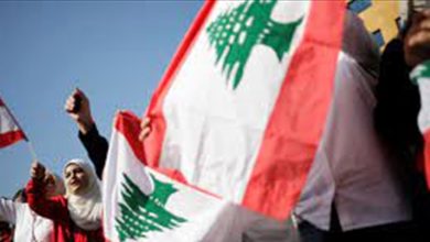 Photo of مواطن لبناني: “مستعد اتخلى عن ولادي”