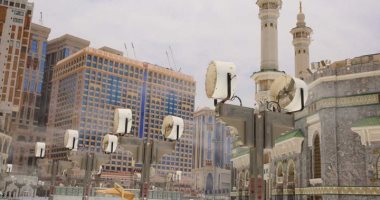 Photo of رئاسة الحرمين تدفع بـ250 مروحة رذاذ لتلطيف أجواء المسجد الحرام لخدمة الزوار