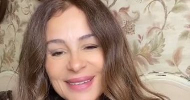 Photo of كارول سماحة تكشف طرح أحدث أغنياتها قريبًا وتأخير ألبومها بسبب الأوضاع فى لبنان