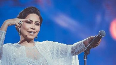 Photo of ابنتا شيرين تخطفان الأضواء في جدة… والأخيرة متوترة بسبب والدتها (فيديو)