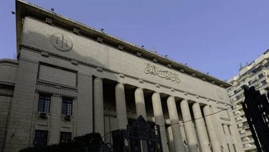 Photo of مصر.. الحكم بالمؤبد على أب اعتدى على ابنته