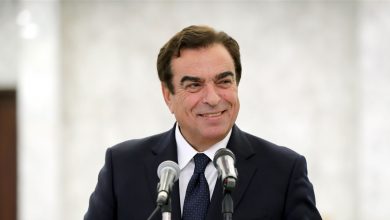 Photo of قرداحي: أنا متّهم.. “حدا بيصدّق؟”!