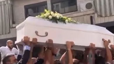 Photo of فيديو يُبكي الحجر.. البوشرية تودّع الشابة تاتيانا ضحية الرصاص الطائش بـ”زفاف”