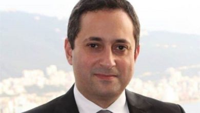 Photo of البيطار قرر ترك المدير السابق للمخابرات العميد كميل ضاهر رهن التحقيق