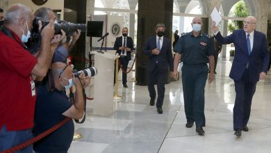 Photo of ميقاتي اطّلع على تصوّر الوزراء الجدد لوزاراتهم وتابع موضوع البطاقة التمويليّة