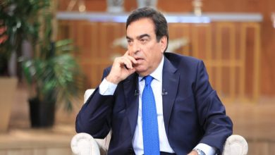 Photo of “الديكتاتور” الحكومي يروّض الصحافيين ووزير الإعلام العاشق للأسد يؤكد: “طبلوا لنا”!