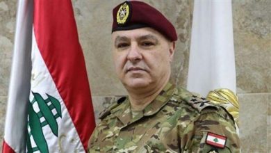 Photo of قائد الجيش للعسكريين: كنتم على قدر المسؤولية الوطنية الملقاة على عاتقكم