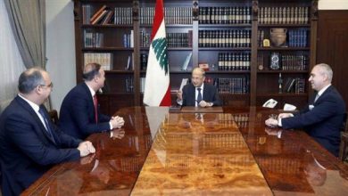 Photo of على خط الأزمة مع الخليج: الأمور مقفلة و”ما باليد حيلة”