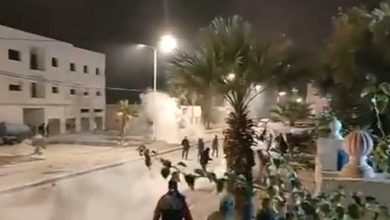 Photo of الداخلية التونسية تنفي خبر مقتل متظاهر في احتجاجات عقارب