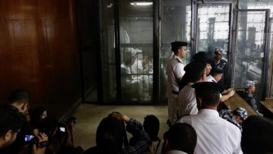 Photo of ليس إعدامًا… 3 أشخاص اغتصبوا فتاة وهكذا جاء الحكم
