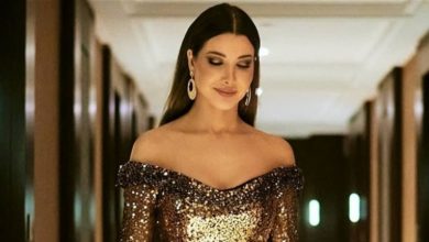 Photo of نانسي عجرم في شوارع باريس.. جميلة بإطلالة مختلفة بـ”الجينز” (صورة)