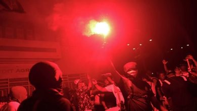 Photo of فرنسا ترسل تعزيزات أمنية وتمدد حظرا للتجول في غوادلوب بالكاريبي