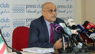 Photo of “ولعت” بين بستاني والعلية.. والأخير يسأل: “بأي صفة تتحدث الوزيرة السابقة”؟!