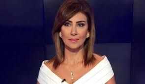 Photo of لاول مرة سمر أبو خليل تكشف… هذا ما فعله أحد السياسيين معها: “المرّة الجايي بعلقلك ياها برقبتك”! (فيديو)