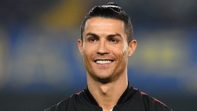 Photo of إبرا يختار رونالدو كأفضل من لعب كرة القدم.. من هو الرياضي الأعظم برأيه؟