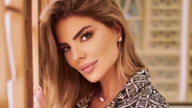 Photo of ملكة جمال لبنان السابقة في “الشاليه” في فاريا مع حبيبها الوسيم… وصور رومانسية على الثلج!