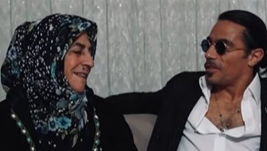 Photo of إنتقادات لاذعة للشيف نصرت… يعيش في قصر ومنزل والدته متواضع!