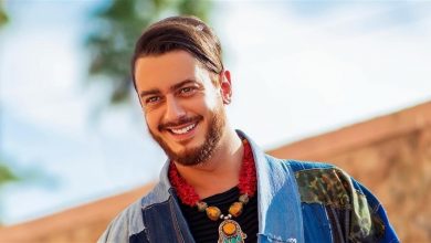 Photo of سعد لمجرد يرقص داخل سيارته بلوك خاص به ويقوم بحركات غريبة.. ما علاقة “البنت القوية”؟ (فيديو)