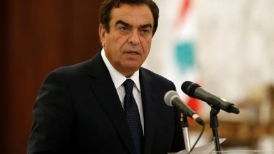 Photo of “عاطل عن العمل”… قرداحي لقناة RT: مستعد للعمل معكم