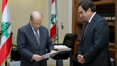 Photo of ‏الرئيس عون استقبل وزير الإعلام جورج قرداحي وتسلم منه كتاب استقالته.