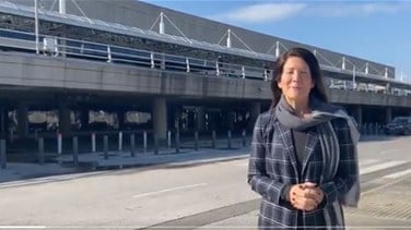 Photo of شيا تُعلن وصول لقاحات كورونا من الولايات المتحدة الى مطار بيروت