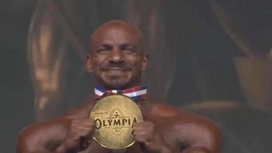 Photo of المصري بيغ رامي يستعرض عضلاته بعد زواجه الثاني (فيديو)