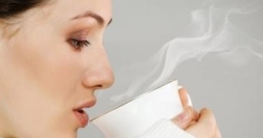 Photo of من تخفيف الاحتقان إلى العناية بصحة الشعر.. تعرف على فوائد شرب الماء الساخن