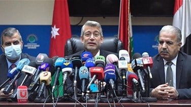 Photo of لبنان والأردن يوقعان إتفاقًا لتوصيل الطاقة الكهربائية عبر سوريا