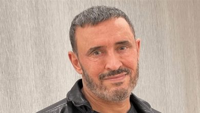 Photo of أول ظهور لكاظم الساهر بعد وفاة شقيقه: مرعوب من كورونا.. وشاهدوا كيف سلّم على نجوى كرم (فيديو)