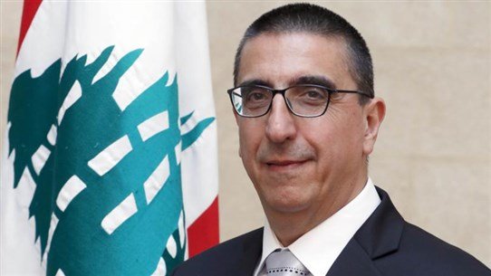 Photo of مكتب وزير الشؤون الاجتماعية: 200 ألف أسرة مؤهلة للاستفادة من برنامج أمان