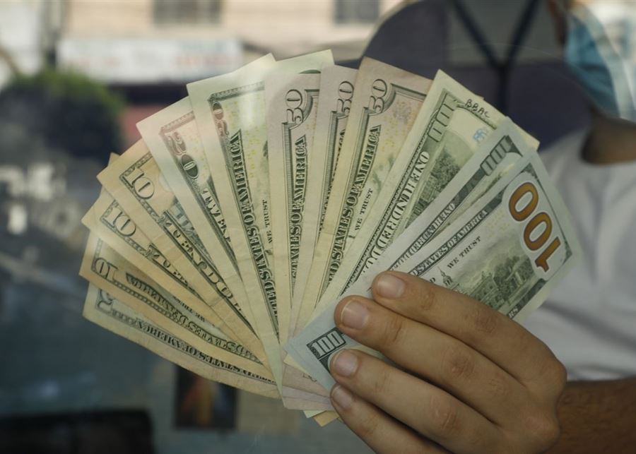 Photo of على أي تسعيرة أقفل دولار السوق السوداء؟