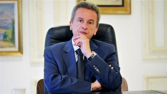 Photo of سلامة يحدّد سعر الدولار على “صيرفة” لاستيراد البنزين