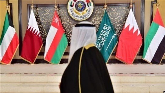 Photo of لبنان والخليج: بوادر إيجابية… فهل تعود المياه الى مجاريها؟