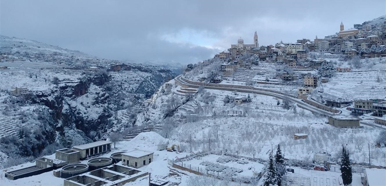 Photo of الشتاء في ذروته ولم ينتهِ بعد: عواصف ومنخفضات وثلوج نحو لبنان.. إليكم التفاصيل